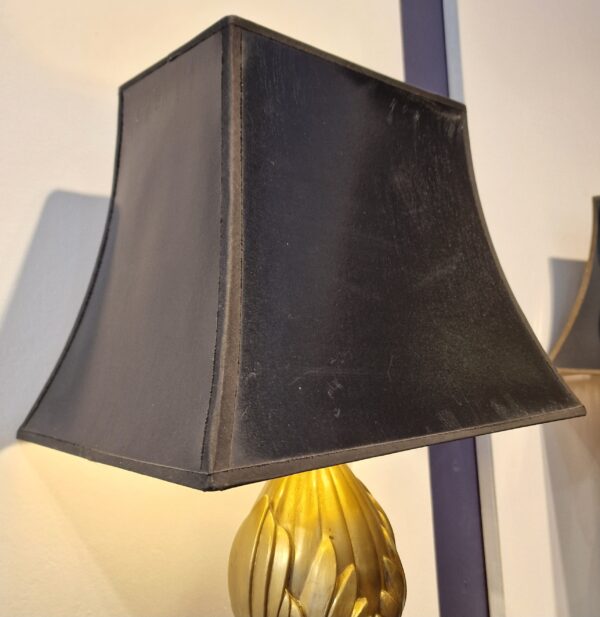 Belgique - Paire de lampe à poser en laque et laiton - Le Dauphin - 1970 – Image 4