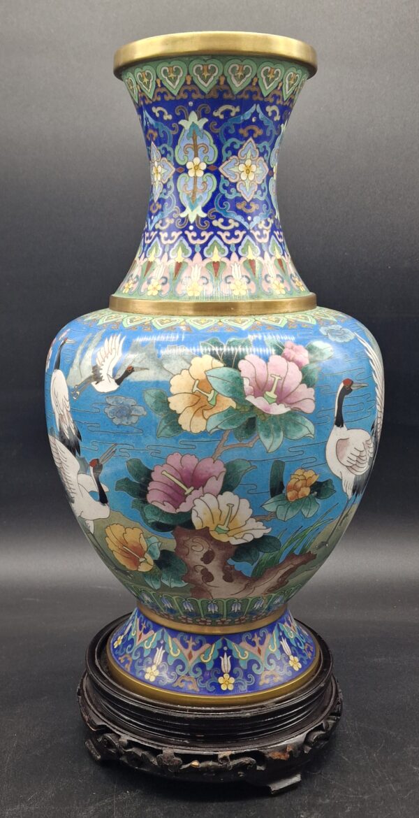 Chine - Paire de vases cloisonnés au décor de grues - Milieu 20ème. – Image 8