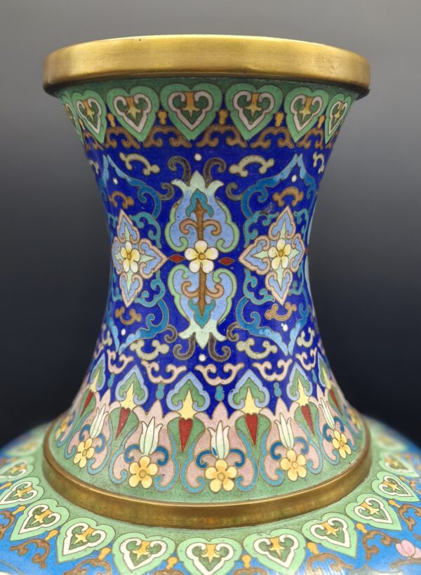Chine - Paire de vases cloisonnés au décor de grues - Milieu 20ème. – Image 6