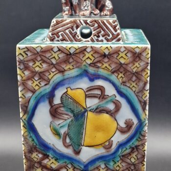 Japon - Diffuseur de parfum en porcelaine de Kutani - Shishi - Meiji