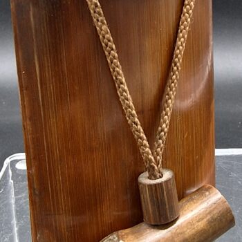 Japon - Inro à une case en bois laqué - Edo - 19ème.
