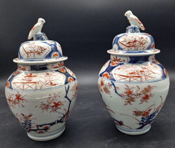 Japon - Paire de potiches à frêtels d'oiseaux - Imari - 19ème – Image 2