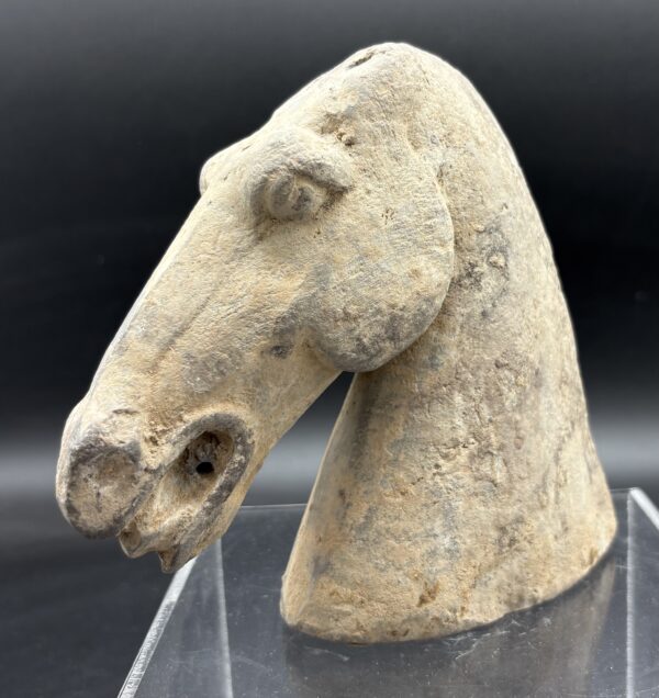 Chine - Tête de cheval à engobe blanc - Dynastie Han – Image 2