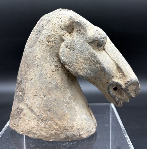 Chine - Tête de cheval à engobe blanc - Dynastie Han