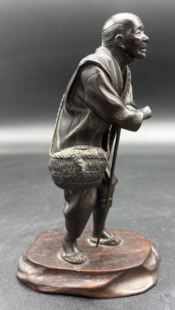 Japon - Couple de personnages japonais en bronze à patine - Meiji – Image 8