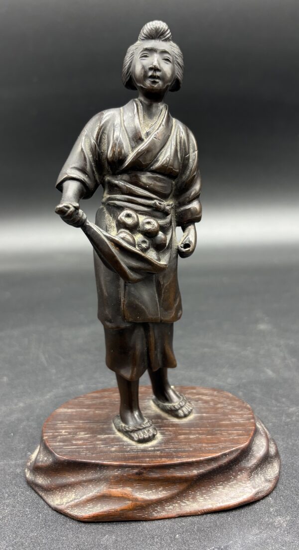 Japon - Couple de personnages japonais en bronze à patine - Meiji – Image 2
