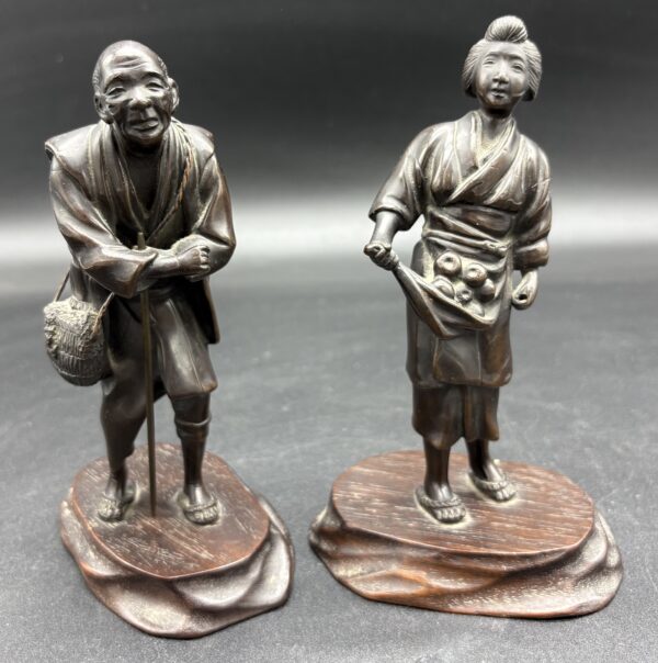 Japon - Couple de personnages japonais en bronze à patine - Meiji