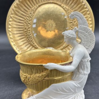 France - Rarissime Tasse et soucoupe à figure ailée - Porcelaine de Paris - 1804/1815