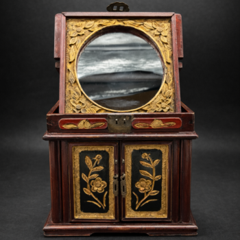 Chine - Coffret de toilette à miroir - Qing / République - Début 20ème.