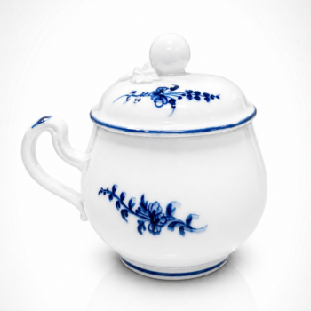 Porcelaine de Tournai - Crémier Boule au décor à la brindille de Chantilly - 18ème